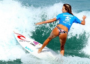 surf girls in bikinis 5
