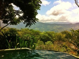 Las Nubes Natural Energy Resort 1