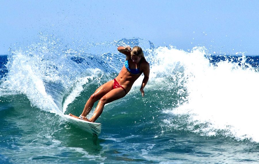 hot surf girls in bikinis 3