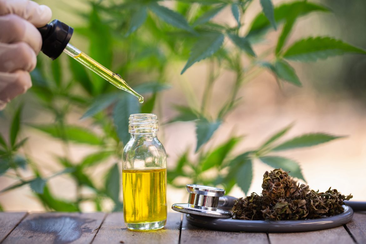 7 Things You Need to Know About CBD Before Trying It