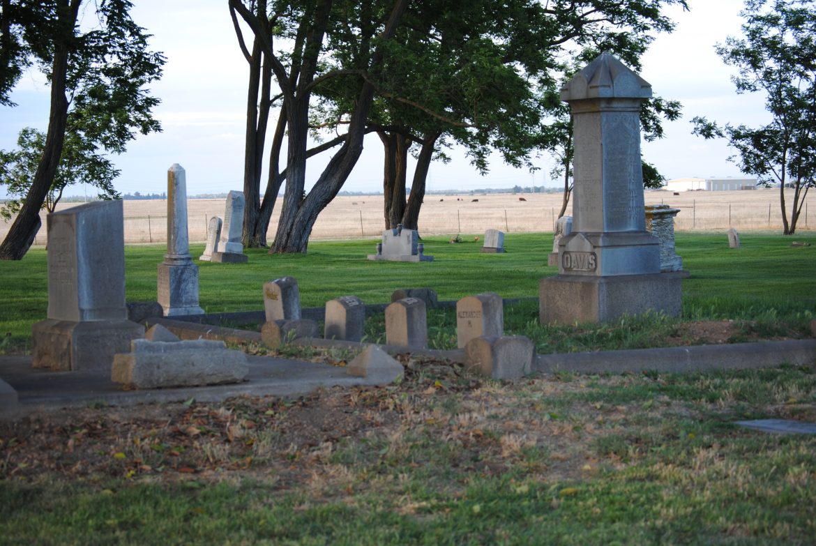 Haunted Hicksville Cemetery
