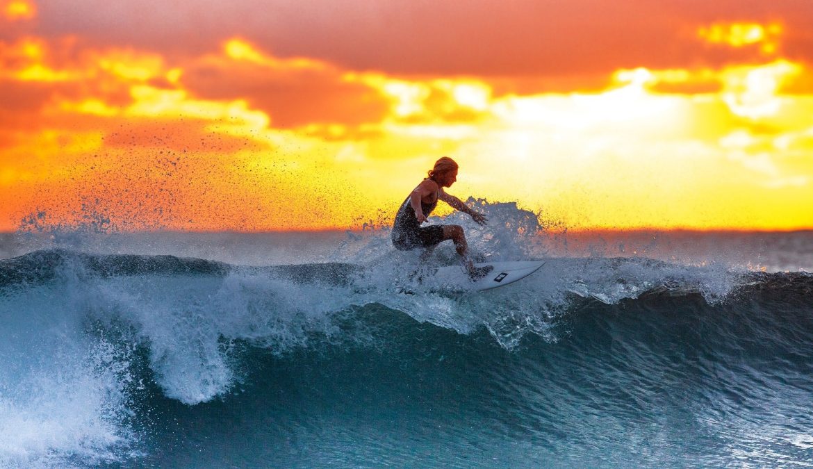 Surf’s Up in Costa Rica: Discover the Ultimate Waves in a Surfer’s Paradise