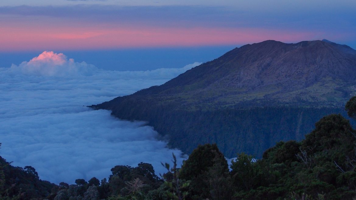 Unveiling the Night: A Moonlit Adventure atop Irazu Volcano