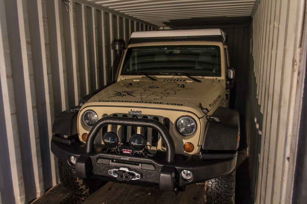 Unlock Your Dream Move to Costa Rica: Law 9996 & The Ultimate Shipping Guide