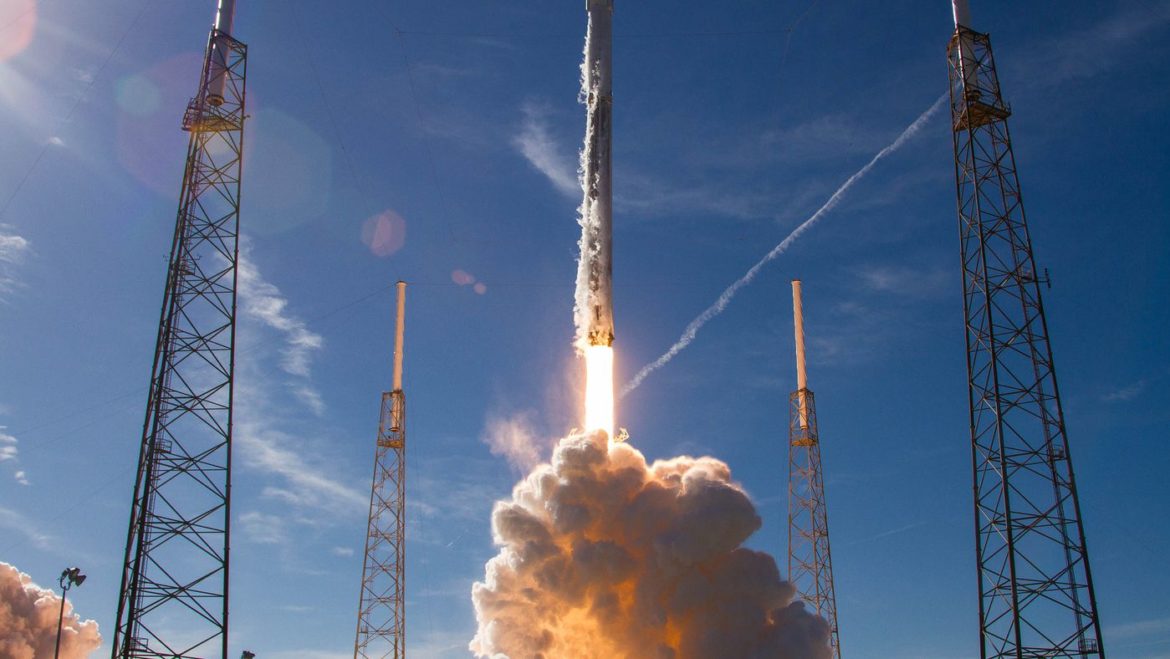 Watch the Video of SpaceX Launching with Costa Rican Satellite