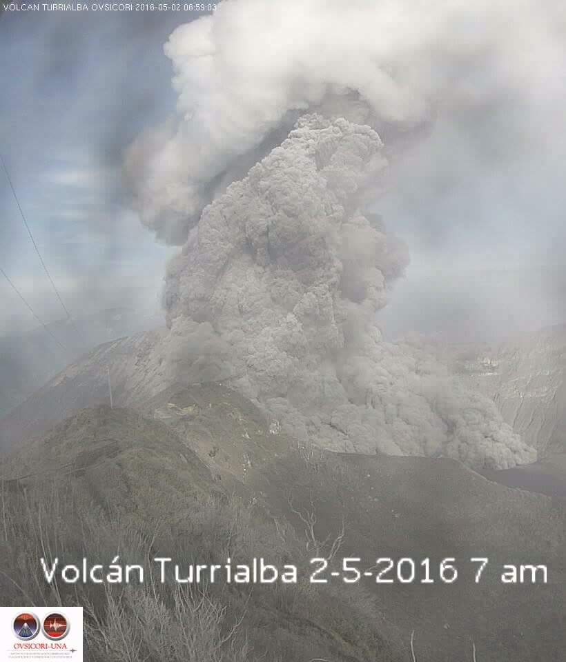 turrialba_volcano erruptions costa rica 1